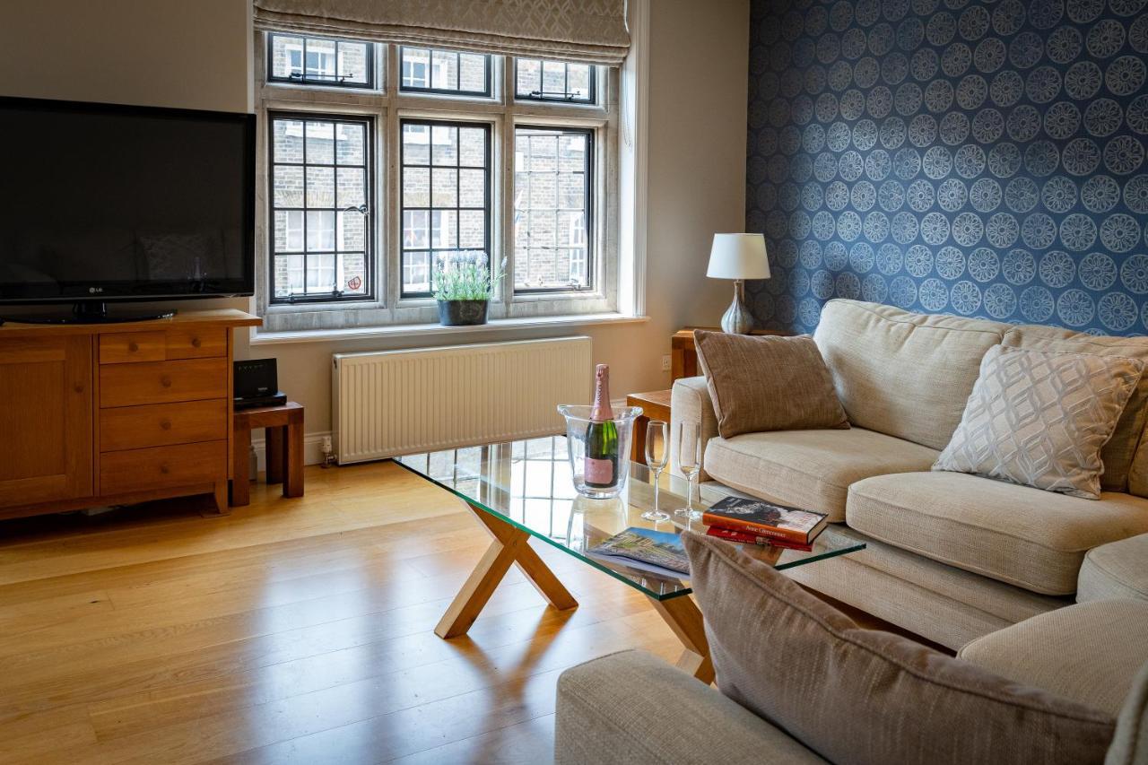 Castle Properties:Eton-The College 윈저 외부 사진