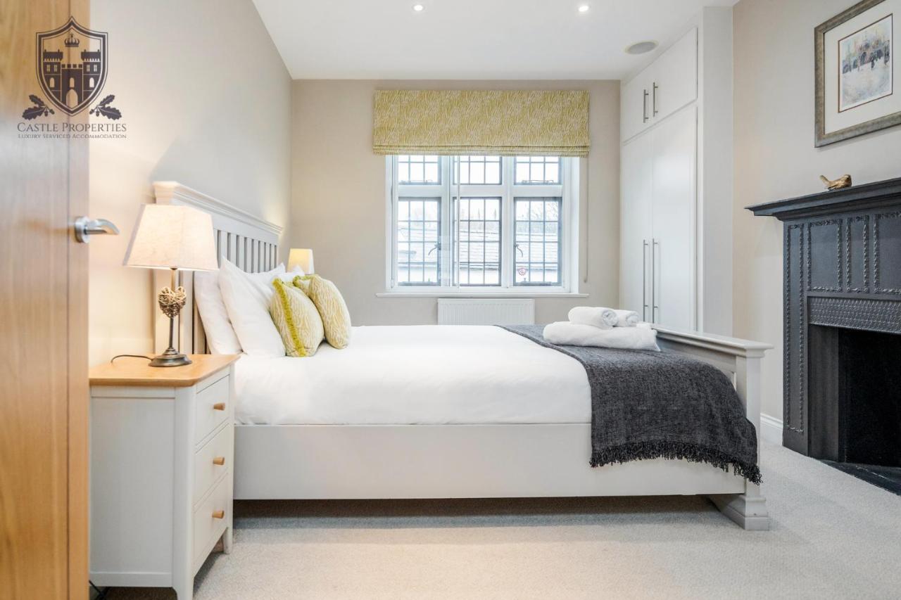 Castle Properties:Eton-The College 윈저 외부 사진