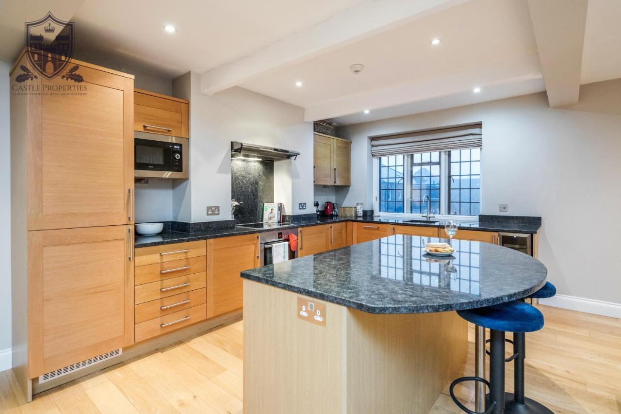 Castle Properties:Eton-The College 윈저 외부 사진