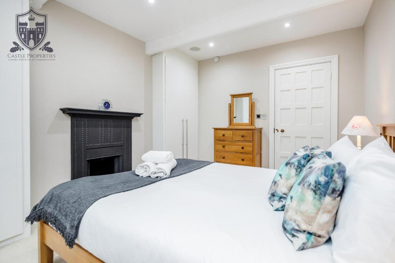 Castle Properties:Eton-The College 윈저 외부 사진