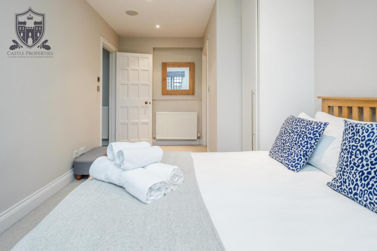 Castle Properties:Eton-The College 윈저 외부 사진