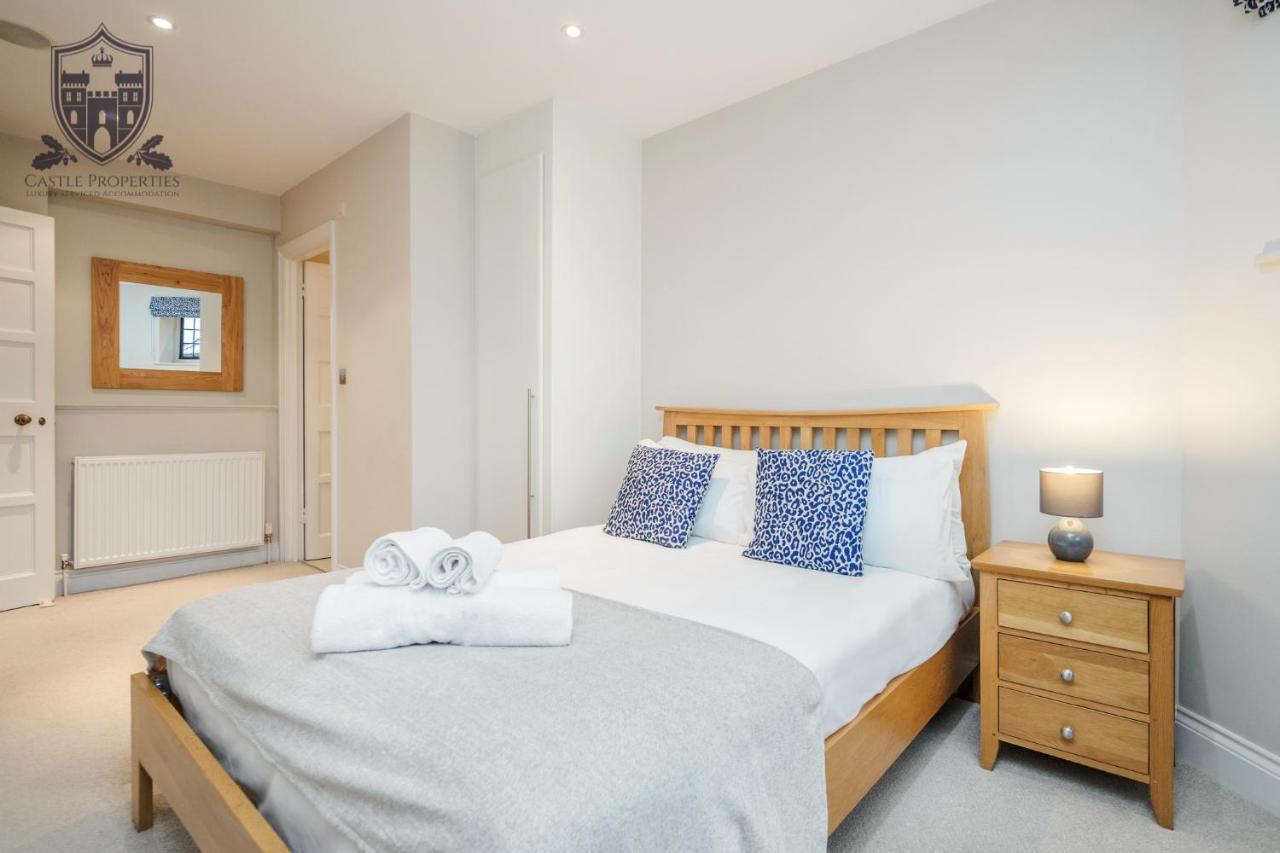 Castle Properties:Eton-The College 윈저 외부 사진