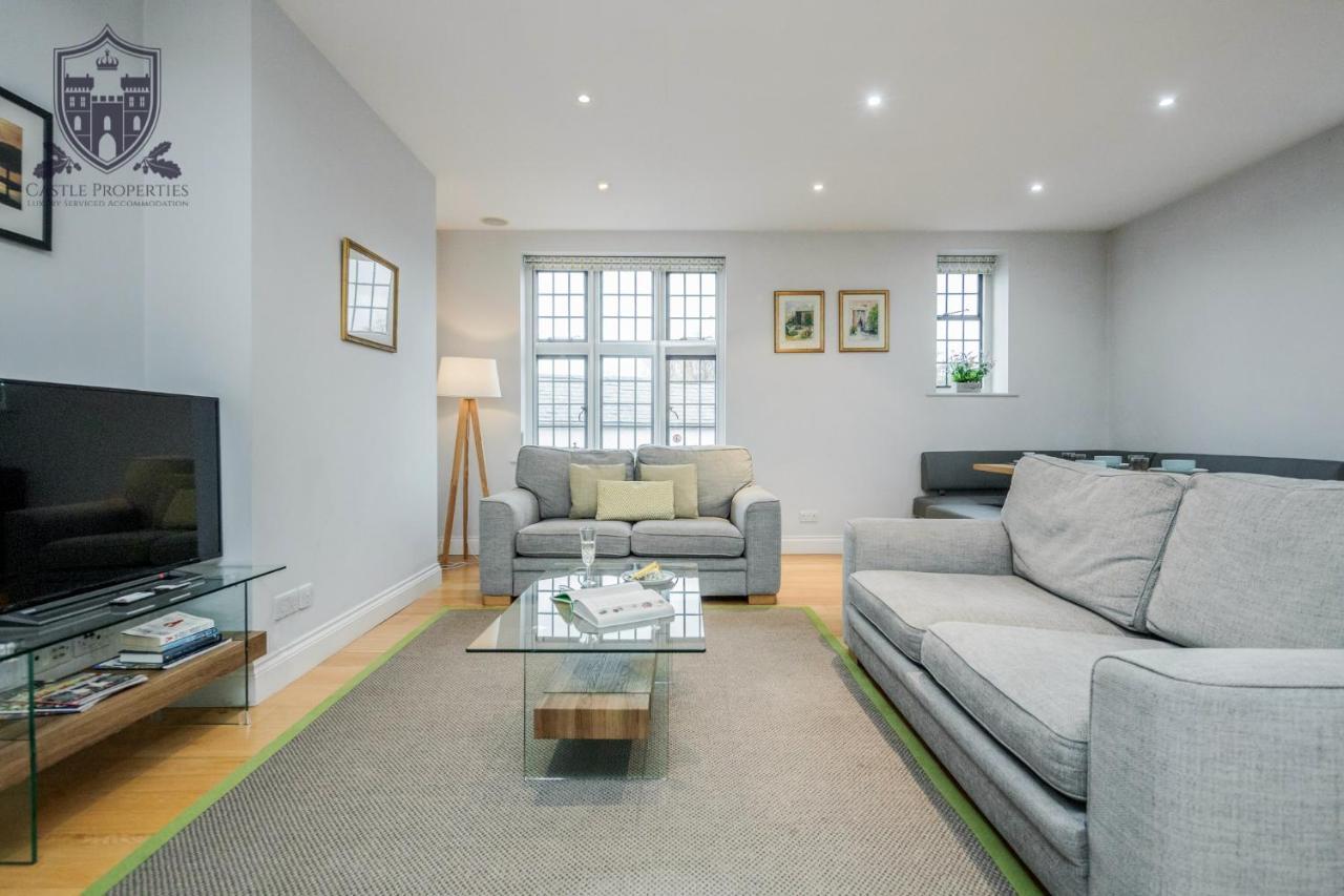 Castle Properties:Eton-The College 윈저 외부 사진