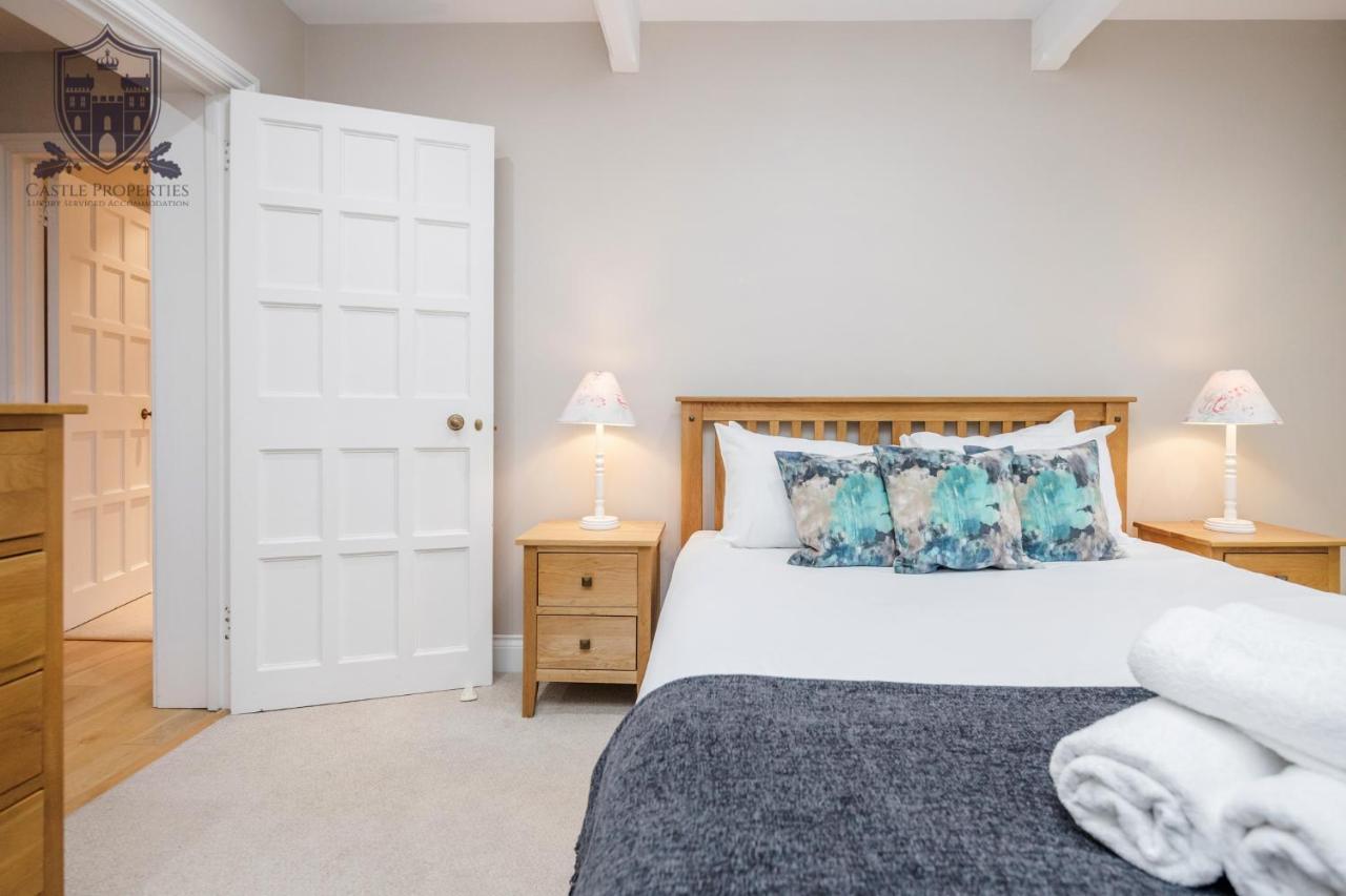 Castle Properties:Eton-The College 윈저 외부 사진